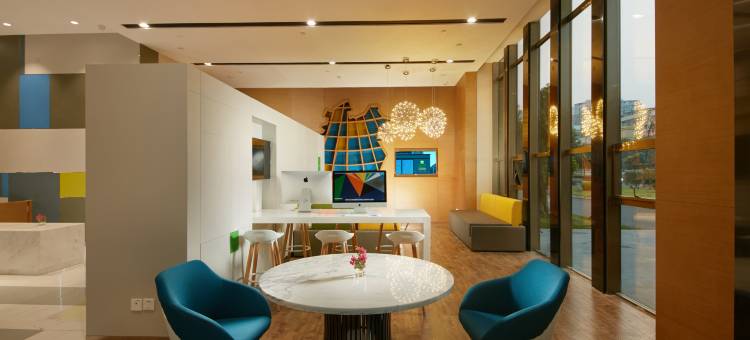 乐山广场智选假日酒店(嘉兴路美食街店)图片