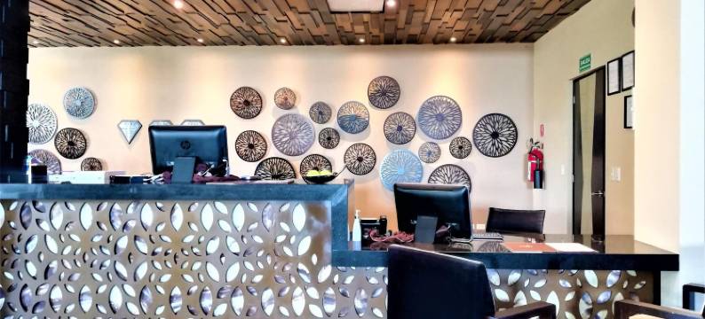 埃尔多拉多海滨套房酒店，海景，全包及更多 - 限成人(Hotel El Dorado Seaside Suites)图片