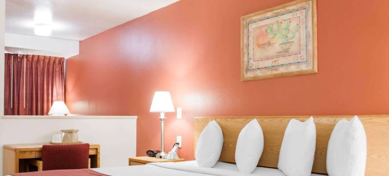 旧城伊克诺旅馆(Econo Lodge Old Town)图片