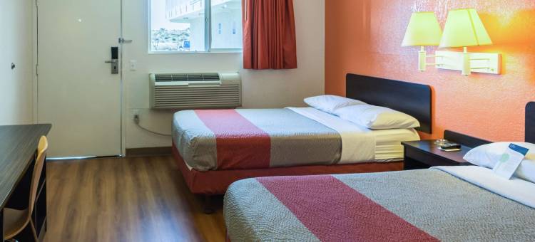 贝克斯菲尔德东6号汽车旅馆(Motel 6 Bakersfield, CA - East)图片