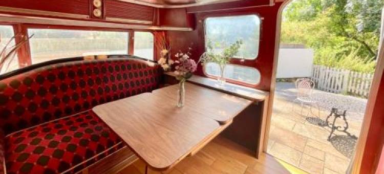 Airstream at Hardham West Sussex Sleeps 4图片