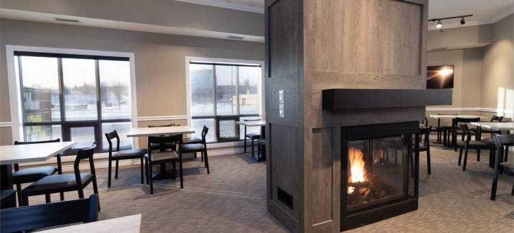 麦克默里堡BCM汽车旅馆 - 市中心(Bcm Inns Fort McMurray - Downtown)图片