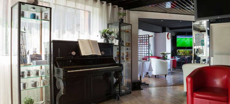 雷恩基里亚德直营饭店(Kyriad Direct Rennes Ouest)图片