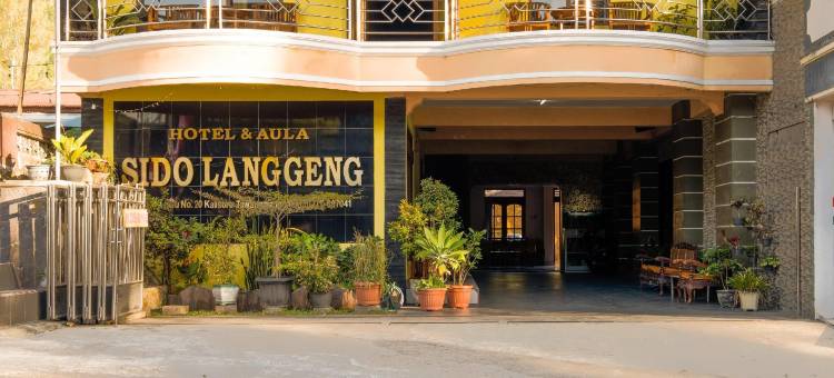 OYO 3206西多朗更酒店(Hotel Sido Langgeng Tawangmangu Mitra RedDoorz)图片