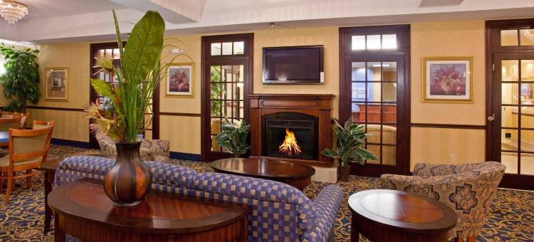 智选假日套房酒店克利夫兰 - 里奇菲尔德 by IHG(Holiday Inn Express & Suites Cleveland-Richfield)图片