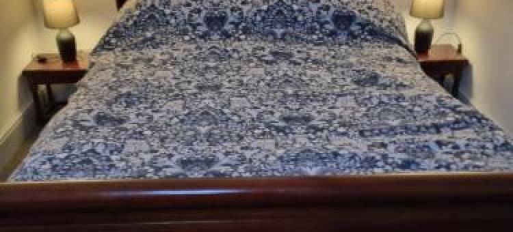 Wassail Barn Wedmore图片