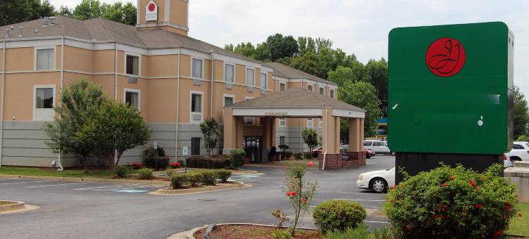 里弗代尔詹姆森旅馆及套房酒店(Jameson Inn and Suites Riverdale)图片