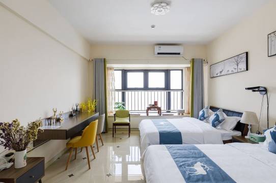 Trni美好公寓(凤凰北路便道分店)