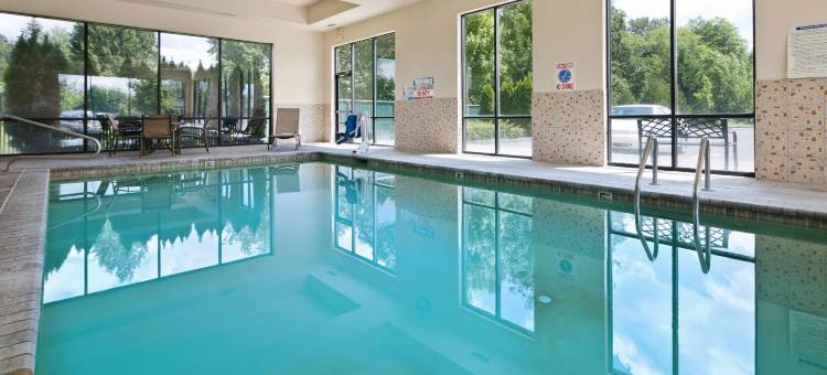 巴特尔格朗德贝斯特韦斯特优质套房酒店(Best Western Plus Battle Ground Inn  Suites)图片
