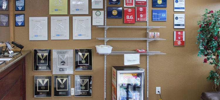 罗德威酒店梅德福南I-5(Rodeway Inn Medford South I-5)图片