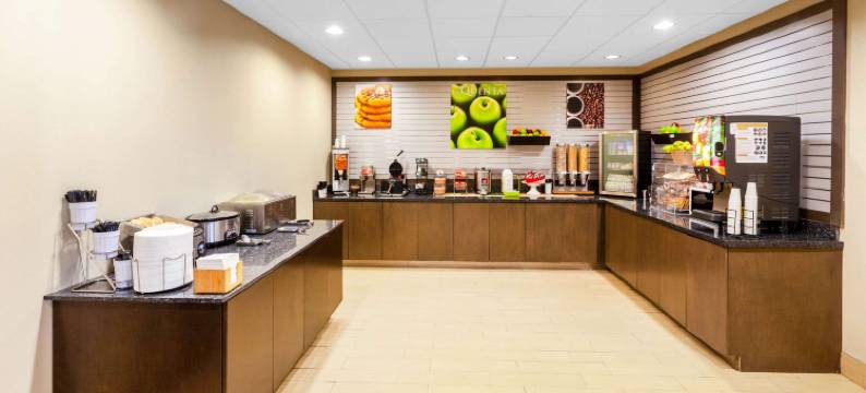 米德兰北拉昆塔温德姆套房酒店(La Quinta Inn & Suites by Wyndham Midland North)图片