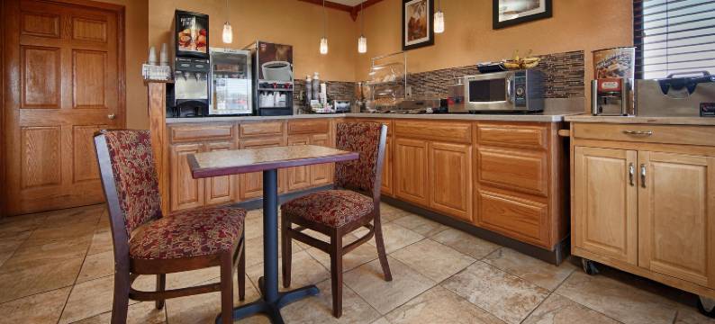 马丁斯维尔贝斯特韦斯特酒店(Best Western Martinsville Inn)图片