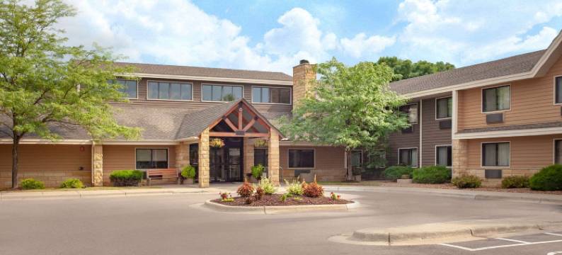 美吟温德姆酒店及会议中心(AmericInn by Wyndham Mankato Event Center)图片