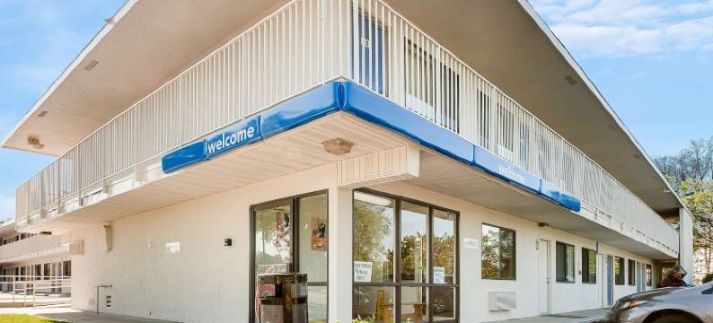 堪萨斯城西南雷内克萨号6号汽车旅馆(Motel 6 Lenexa, KS - Kansas City Southwest)图片