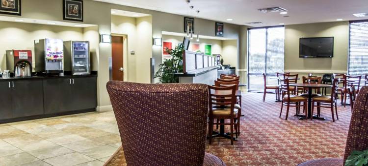 舒适套房酒店-棕榈湾墨尔本(Comfort Suites Palm Bay - Melbourne)图片