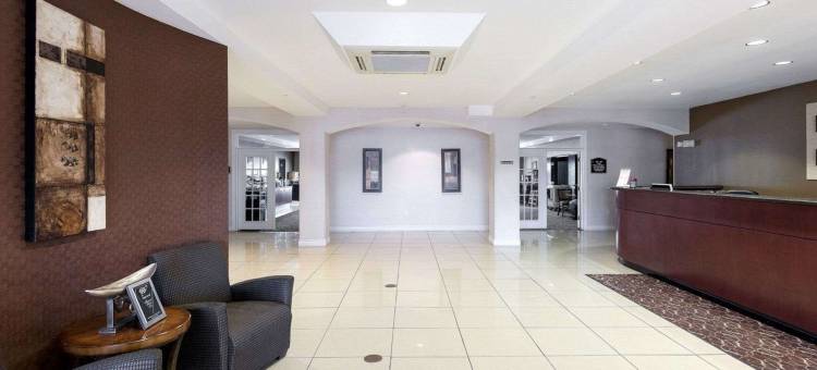 大学城舒适套房酒店(Comfort Suites University)图片