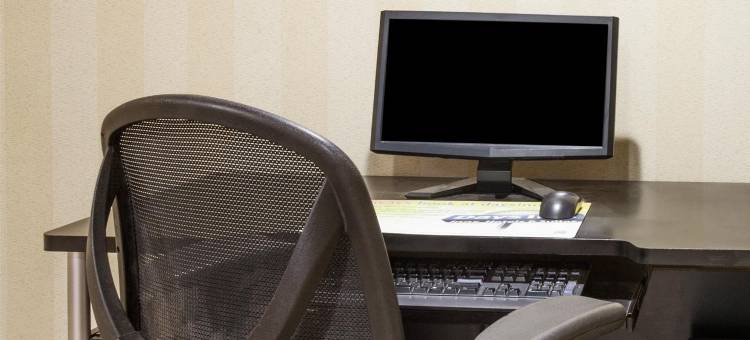 尤蒂卡戴斯酒店(Days Inn by Wyndham Utica)图片