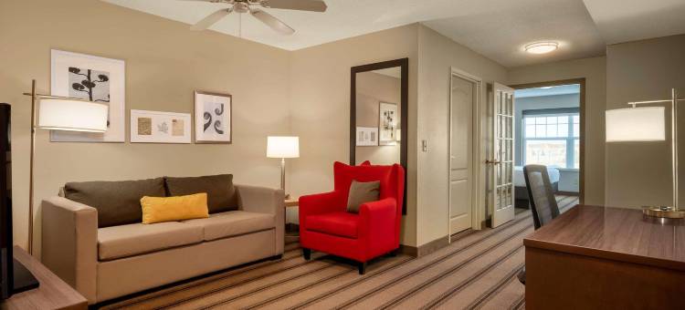 丽笙乡村酒店及套房 阿尔伯特维尔 近奥特莱斯购物中心(Country Inn & Suites by Radisson Albertville Near Outlet Mall)图片