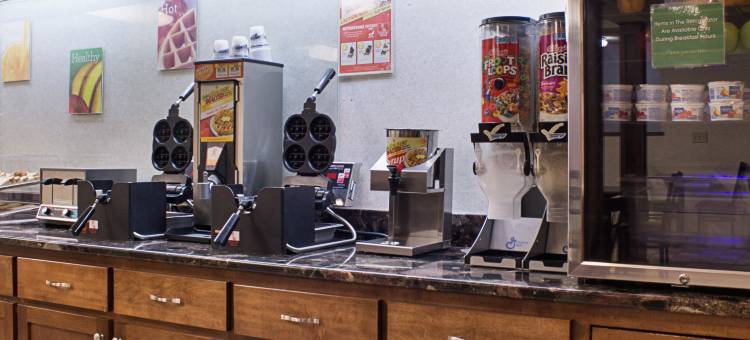 哥伦比亚购物中心环路罗德威酒店(Rodeway Inn Columbia Mall Loop)图片