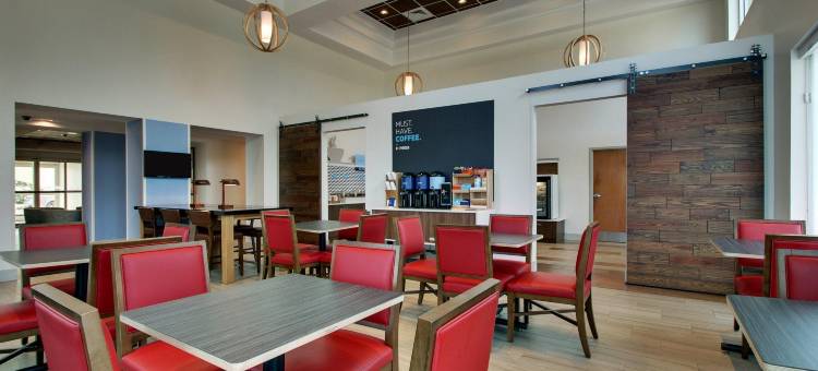 杰克逊维尔北费尔南迪纳智选假日套房酒店(Holiday Inn Express & Suites Jacksonville North-Fernandina)图片