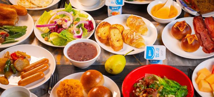 广州增城保利郡雅酒店(新塘高铁站店)图片