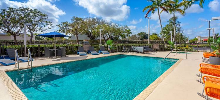 劳德代尔堡商业大道欢朋酒店(Hampton Inn Ft. Lauderdale-Commercial Blvd.)图片