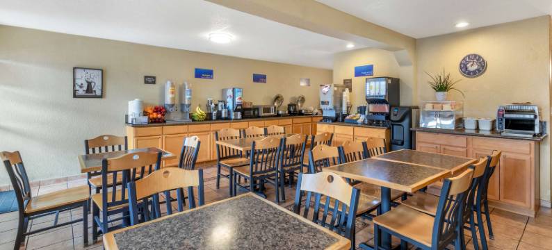 美国贝斯特韦斯特酒店(Best Western Americana Inn)图片