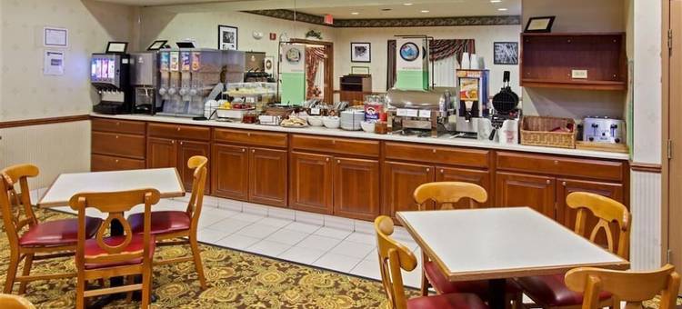 盖尔斯堡温德姆美吟温德姆酒店(AmericInn by Wyndham Galesburg)图片