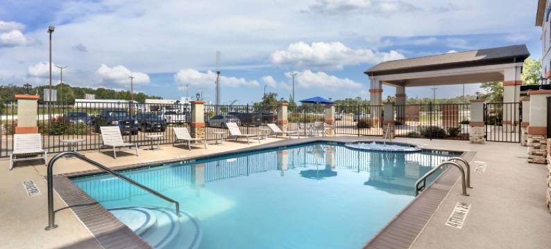 贝斯特韦斯特迦太基套房酒店(Best Western Carthage Inn  Suites)图片