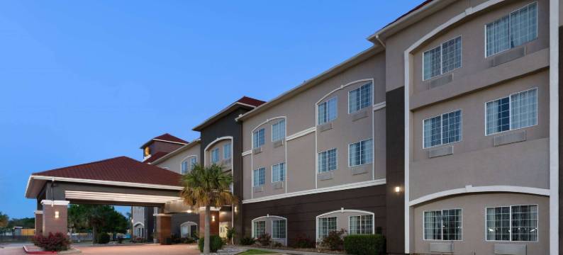 迪尔帕克拉昆塔温德姆套房酒店(La Quinta Inn & Suites by Wyndham Deer Park)图片