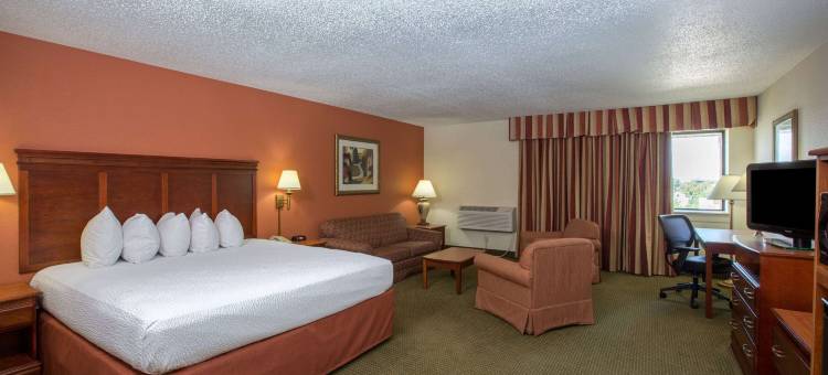 奥马哈美吟温德姆酒店(AmericInn by Wyndham Omaha)图片