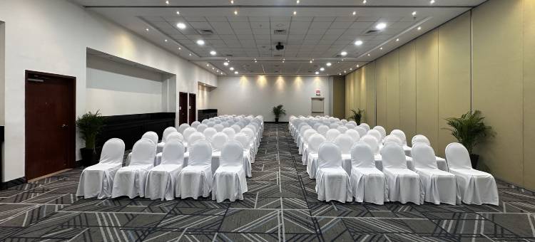 梅尼达智选假日酒店(Holiday Inn Express Merida)图片