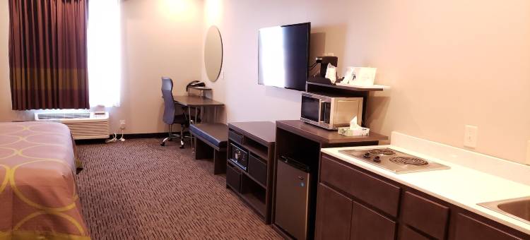 圣路易斯北温德姆速8酒店(Super 8 by Wyndham St. Louis North)图片