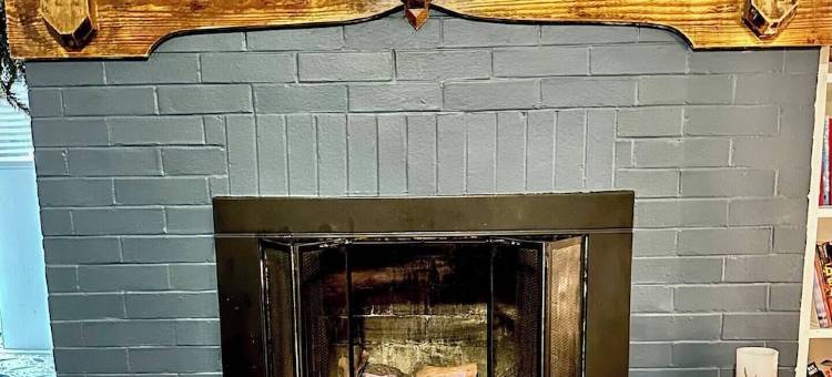 Bird's Eye View- Bungalow with Screened-in Porch and Fireplace图片