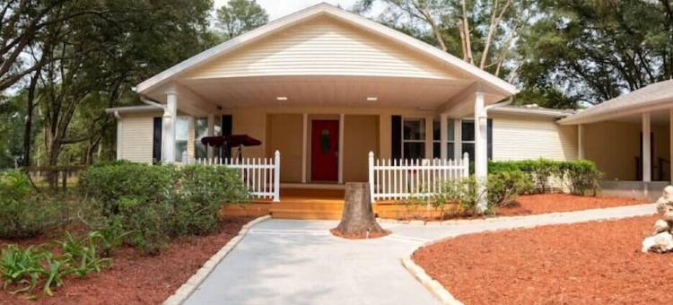距吉尼泉仅1分钟的隐秘潜水绿洲度假屋(Ginnie Springs Hidden Scuba Oasis Retreat!   Only 1 minute from Ginnie Springs)图片