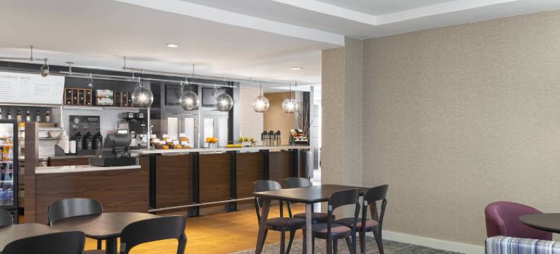 夏洛茨维尔大学医学中心万怡酒店(Courtyard Charlottesville - University Medical Center)图片