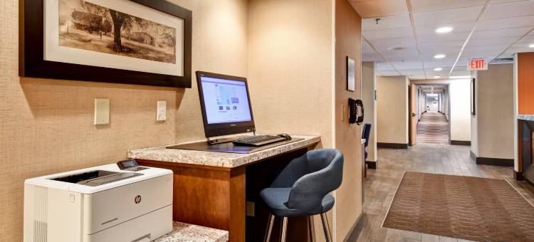 希尔顿欢朋酒店-奥本(Hampton Inn Auburn)图片