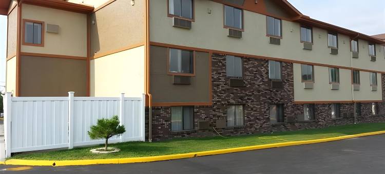 贝德福德速8酒店(Super 8 by Wyndham Bedford)图片