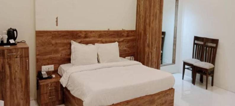 普什帕瓦提卡草坪度假村(Pushp Vatika Resort & Lawns)图片