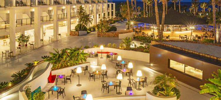 卡波加达花园酒店(Hotel Cabogata Jardín)图片