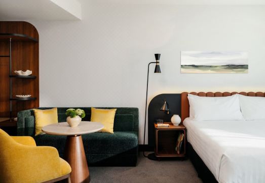 Crowne Plaza ADELAIDE MAWSON LAKES by IHG Hotel Overview