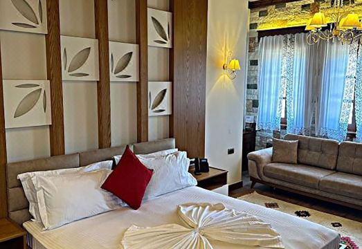 Kerculla Resort Hotel Overview