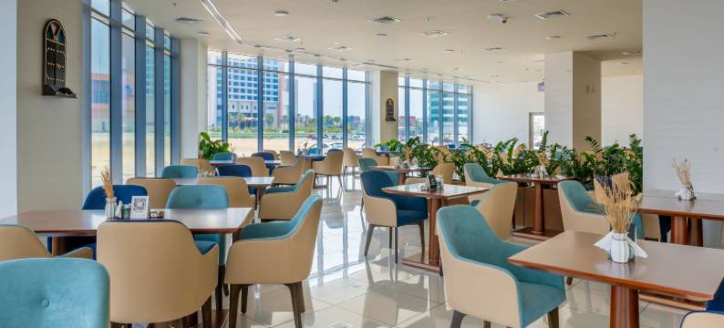 S广场套房酒店(S Plaza Suites Hotel)图片