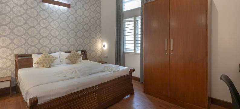 艾索拉套房酒店(Ixora Suites)图片