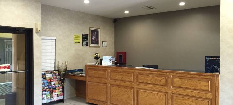 巴斯特罗普速8酒店(Super 8 by Wyndham Bastrop TX)图片