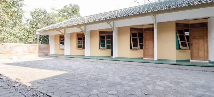 萨特里亚菲酒店(Satriafi Hotel)图片