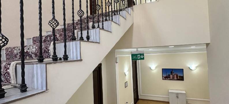 皇后2号(Queens 2)图片