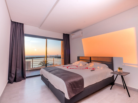 艾西拉32公寓式酒店