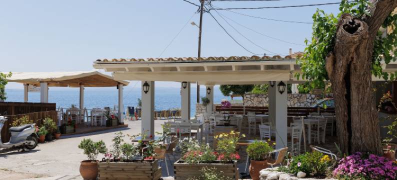 Konnect的盐和太阳公寓, Kaminaki海滩(Salt & Sun Apartments by Konnect, at Kaminaki Beach)图片