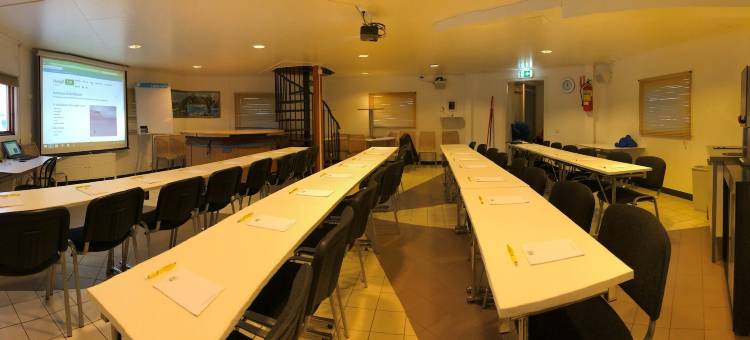 E-10酒店(Hotel E-10 by First)图片